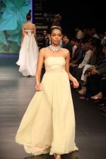Model walks the ramp for KGK Entice Pvt.Ltd Show at IIJW Day 4 on 22nd Aug 2012 (173).JPG